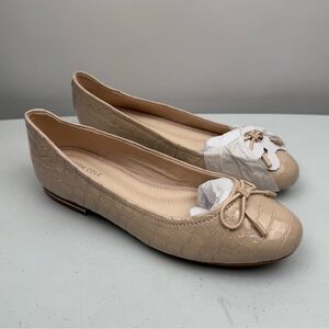 NEW The Kenneth Cole New York Women’s Balance Leather Ballet Flats Size 9.5M